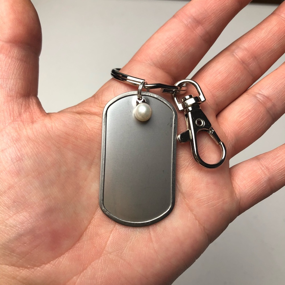 Vantel Pearls Dog Tag Key Ring NWT